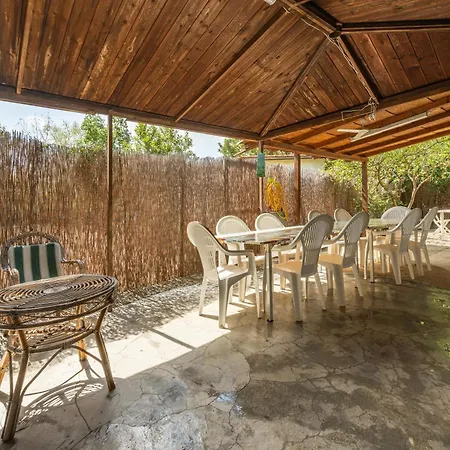 Chia Pool, 5 Per 12 People 度假居
