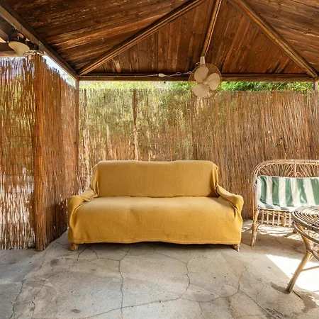 Chia Pool, 5 Per 12 People 度假居 *