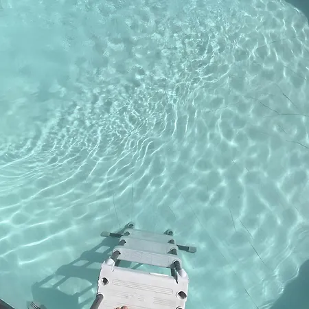 Chia Pool, 5 Per 12 People 度假居 多穆斯-德玛丽亚